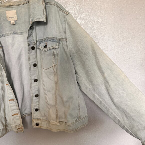 Sejour Plus Size Denim Jacket Light Wash - Picture 4 of 4